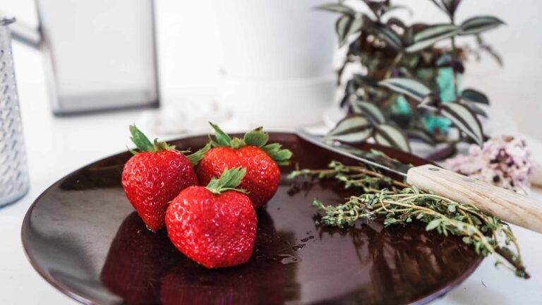 Strawberry-Thyme-Spa-Water