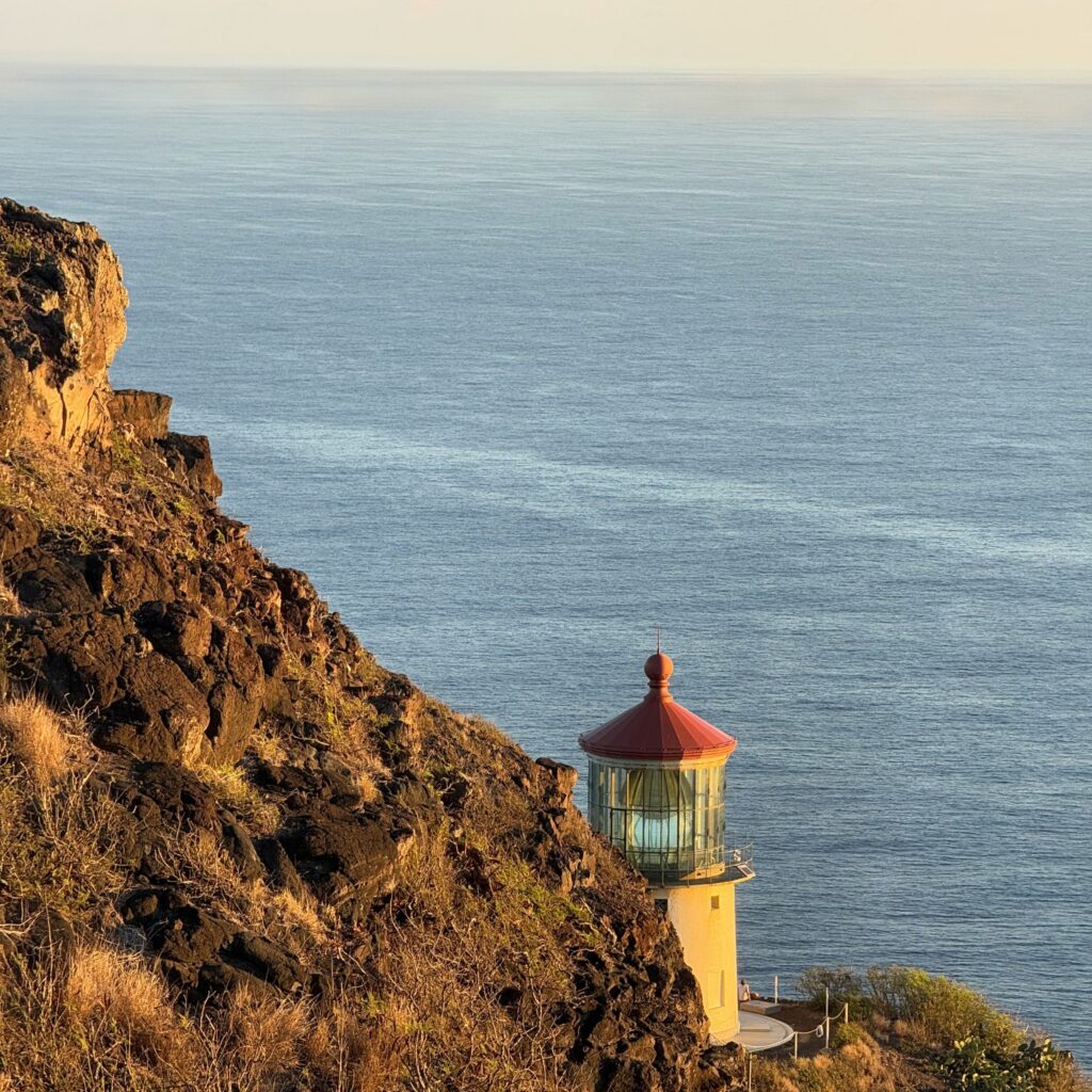 Makapu'u Point Lighthouse in O'ahu, looking out at the ocean